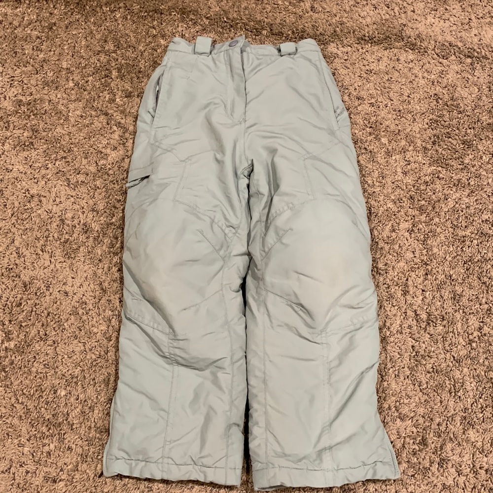Kids llbean snow pants.
